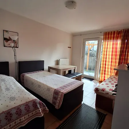 Wandlitz-pension Dampflok *