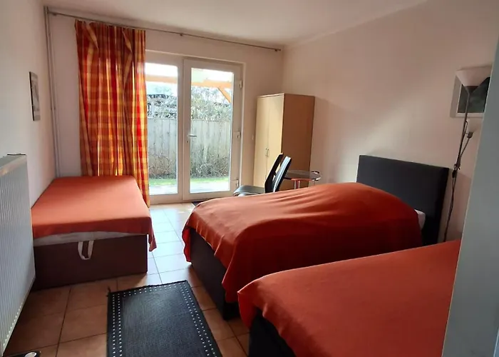 Maison d'hôtes Wandlitz-pension Dampflok